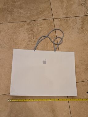 Apple Paper Empty Bag